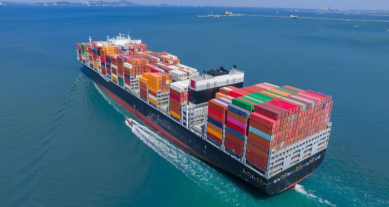 شحن بضائع من السعودية الى الامارات